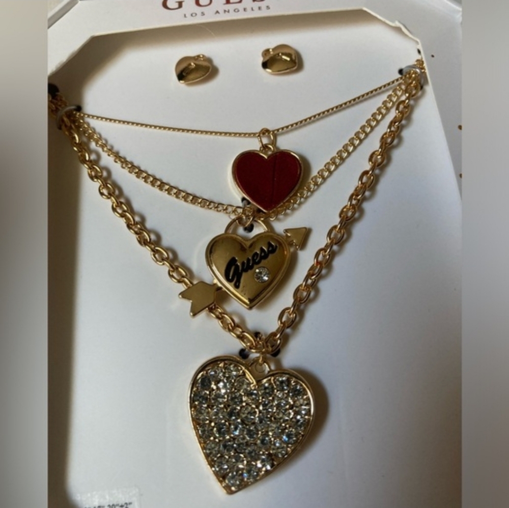 GUESS Gold and Red Heart Jewelry Set 3 NECKLACE 1 EARRING - Picture 3 of 8